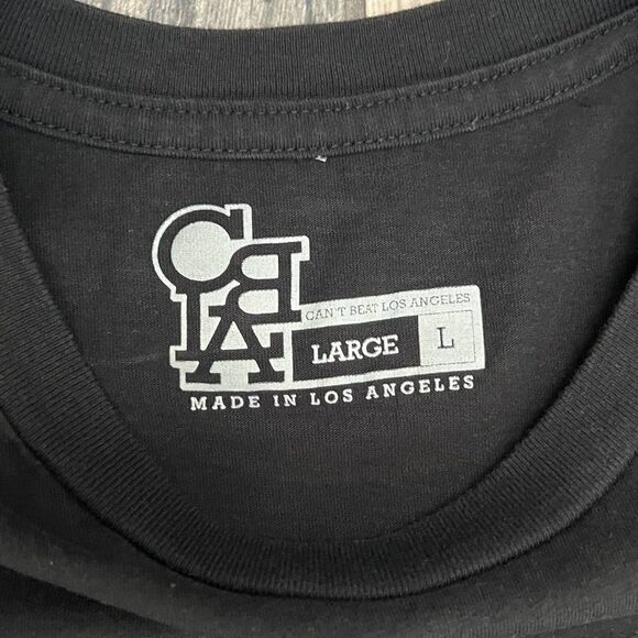 ๐ฅ๐ KOBE BRYANT L.A. LAKERS NBA Player Black Graphic Tee Men Sz Large - NWOT - Picture 7 of 7